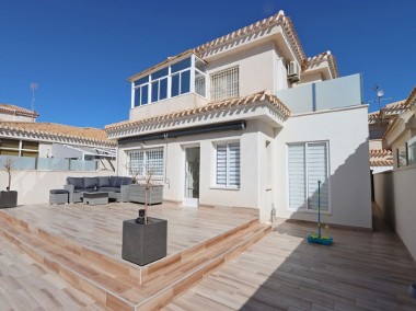 Dom, sprzedaż, 110.00, Alicante, Playa Flamenca-1