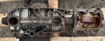 Fendt 700 800 SCR Deutz TCD 6.1 L6 Obudowa Chłodnicy Oleju CZĘŚCI F733200510010 F733200510030