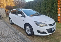 Opel Astra J Sport Tourer Edition -pakiet zima- biksenon