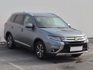 Mitsubishi Outlander III , Salon Polska, GAZ, Automat, 7 miejsc, Xenon, Klimatronic,