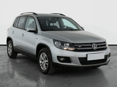 Volkswagen Tiguan , DSG, Navi, Klima, Tempomat, Podgrzewane siedzienia-1