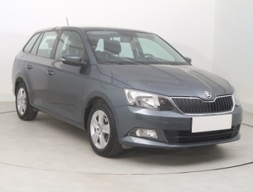 Skoda Fabia III , Salon Polska, Serwis ASO, Klima, Parktronic