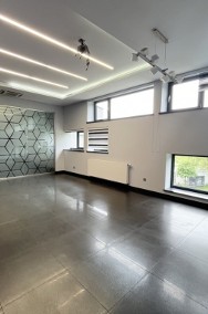 Lokal biurowy 29,80 m2  ! Stroszek - duży parking-2