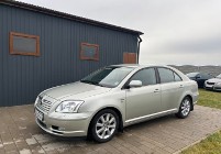 Toyota Avensis II