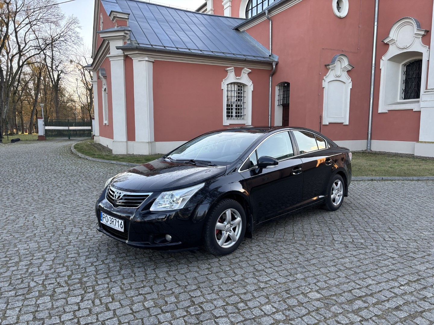 Toyota Avensis III Zadbana 1.8 benzyna