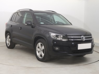 Volkswagen Tiguan , Klimatronic, Podgrzewane siedzienia-1
