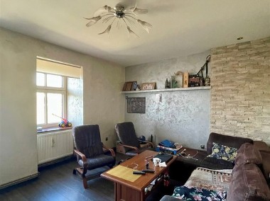 Przestronne Mieszkanie w Myslowicach-1
