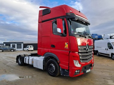 Mercedes-Benz actros-1