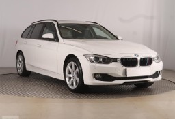 BMW SERIA 3 V (F30/F31/F34) BMW SERIA 3 , Navi, Xenon, Bi-Xenon, Klimatronic, Tempomat, Parktronic,