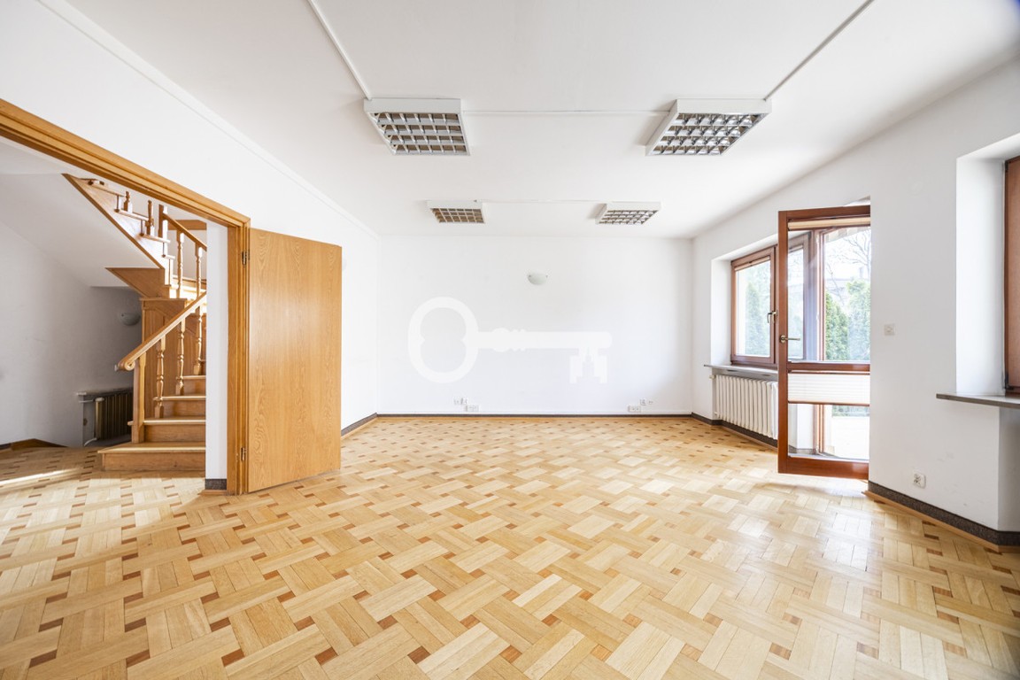 Dom na biuro | Mokotów – pohled 3