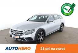 Mercedes-Benz Klasa E W213 2.0D Automat AllTerrain 4Matic Navi Tempomat Skóra GrzaneFotele Kame