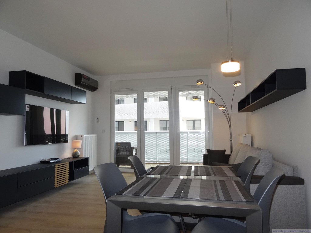 Mieszkanie na wynajem, 52 m² Stare Miasto, Generała Władysława Sikorskiego