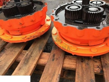 Doosan DL 250 - Zwolnica - Zwrotnica - Półoś - Skrzynia - Silnik - Siłowniki-1