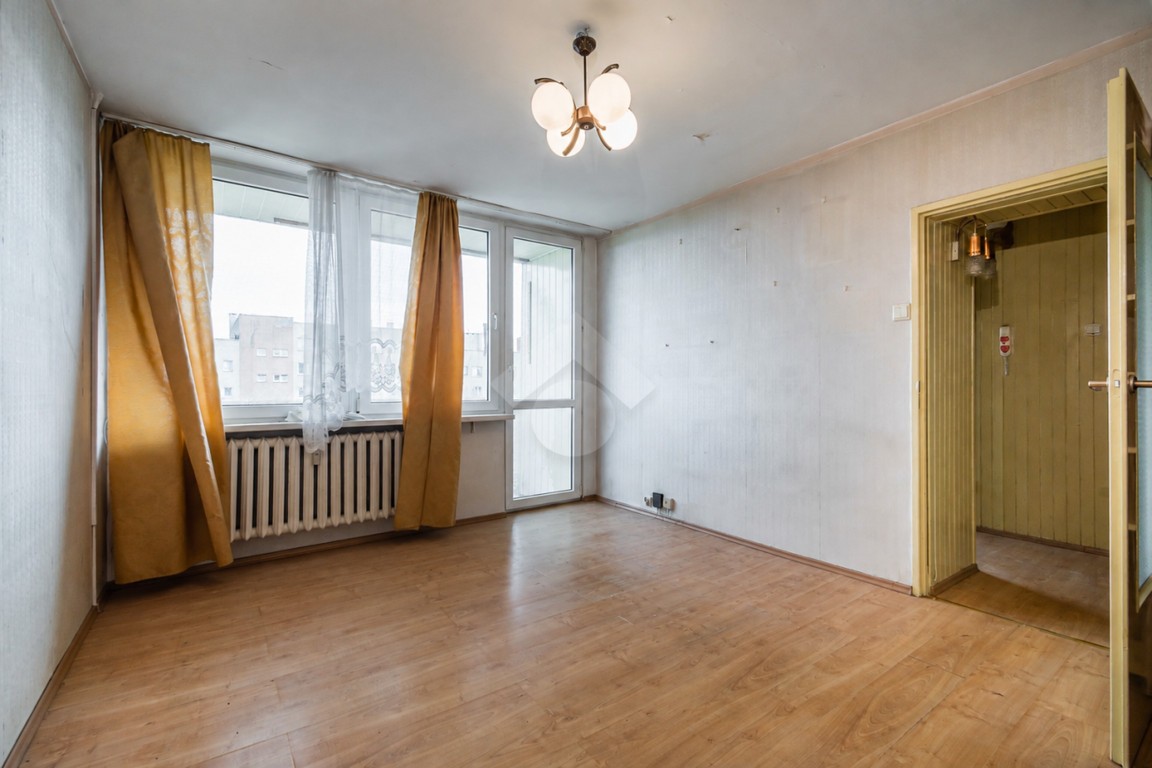 1 pokój | osobna kuchnia | loggia | piwnica