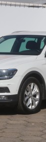 Volkswagen Tiguan , Salon Polska, Serwis ASO, Navi, Klimatronic, Tempomat,-3