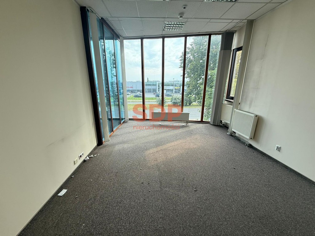 Biuro z potencjałem | Całe piętro | 221,96 m² - Widok 2