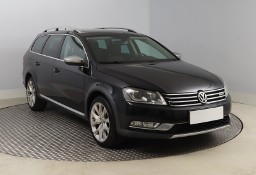 Volkswagen Passat B7 , 177 KM, DSG, Navi, Xenon, Bi-Xenon, Klimatronic, Tempomat,
