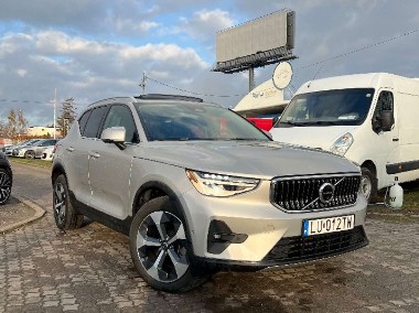 Volvo XC40-1