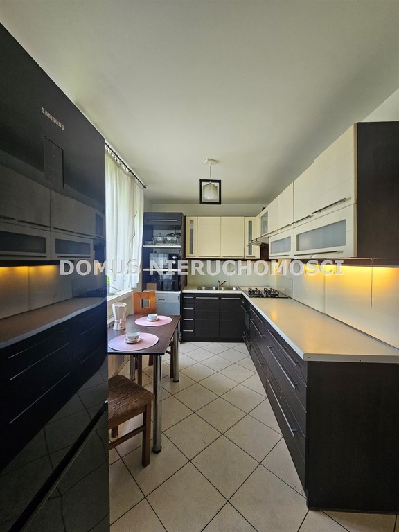 Dom na sprzedaż, 2 pokoje, 70 m², Brzeziny