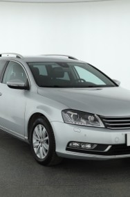 Volkswagen Passat B7 , 177 KM, DSG, Navi, Xenon, Bi-Xenon, Klimatronic, Tempomat,-2