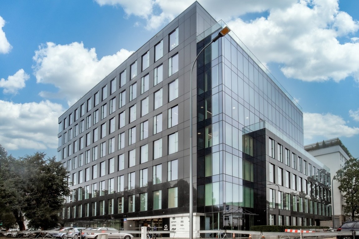 Przestrzeń do pracy dla 3-4 osób w Regus Grojecka - Widok 3