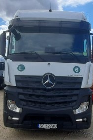 Mercedes-Benz Actros-2