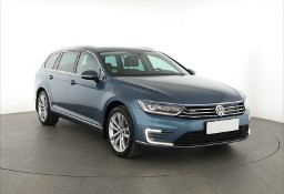 Volkswagen Passat B8 , Serwis ASO, Automat, Skóra, Navi, Klimatronic, Tempomat,