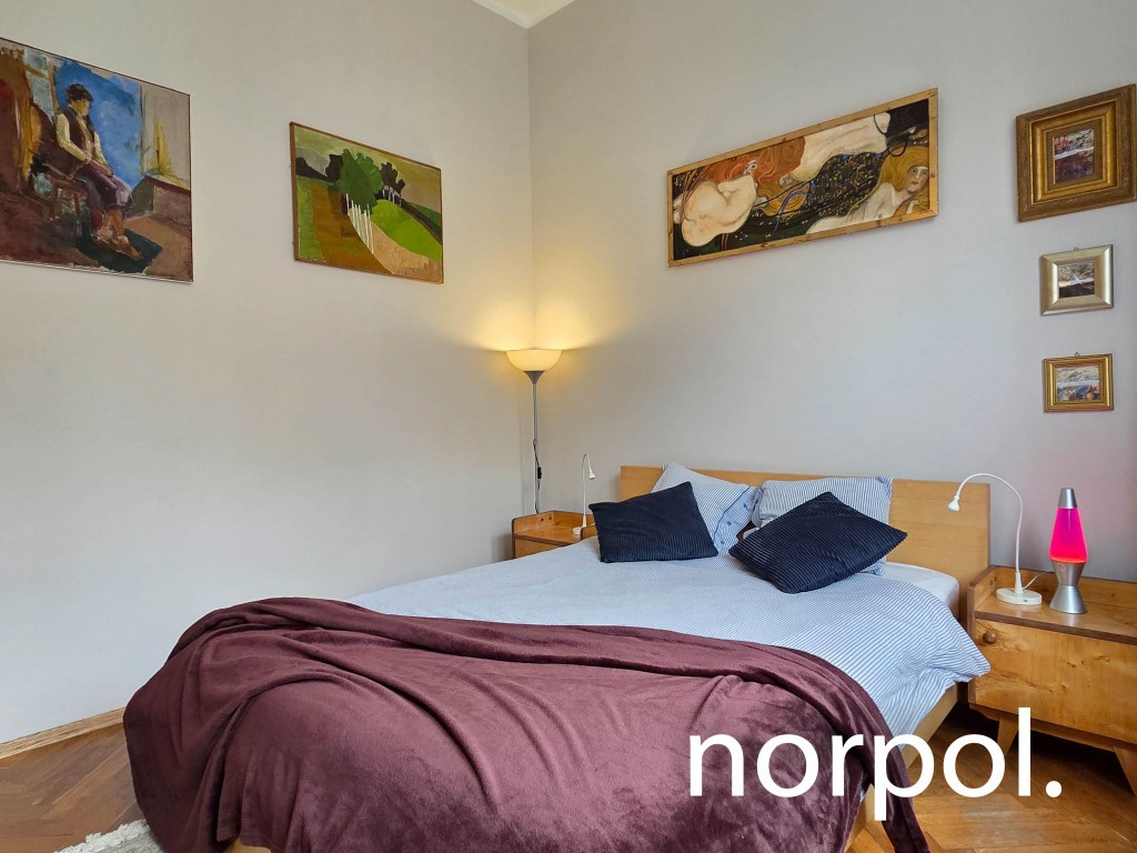 Stare Miasto | 52 m² | Umeblowane | 10 min spacerem od Rynku Głównego - Więcej