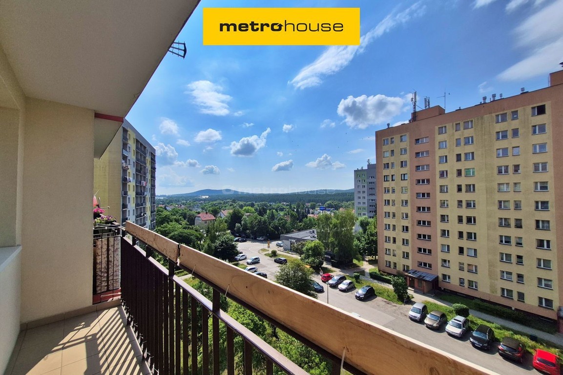 3 pokoje 54 m², loggia, Kielce Podkarczówka
