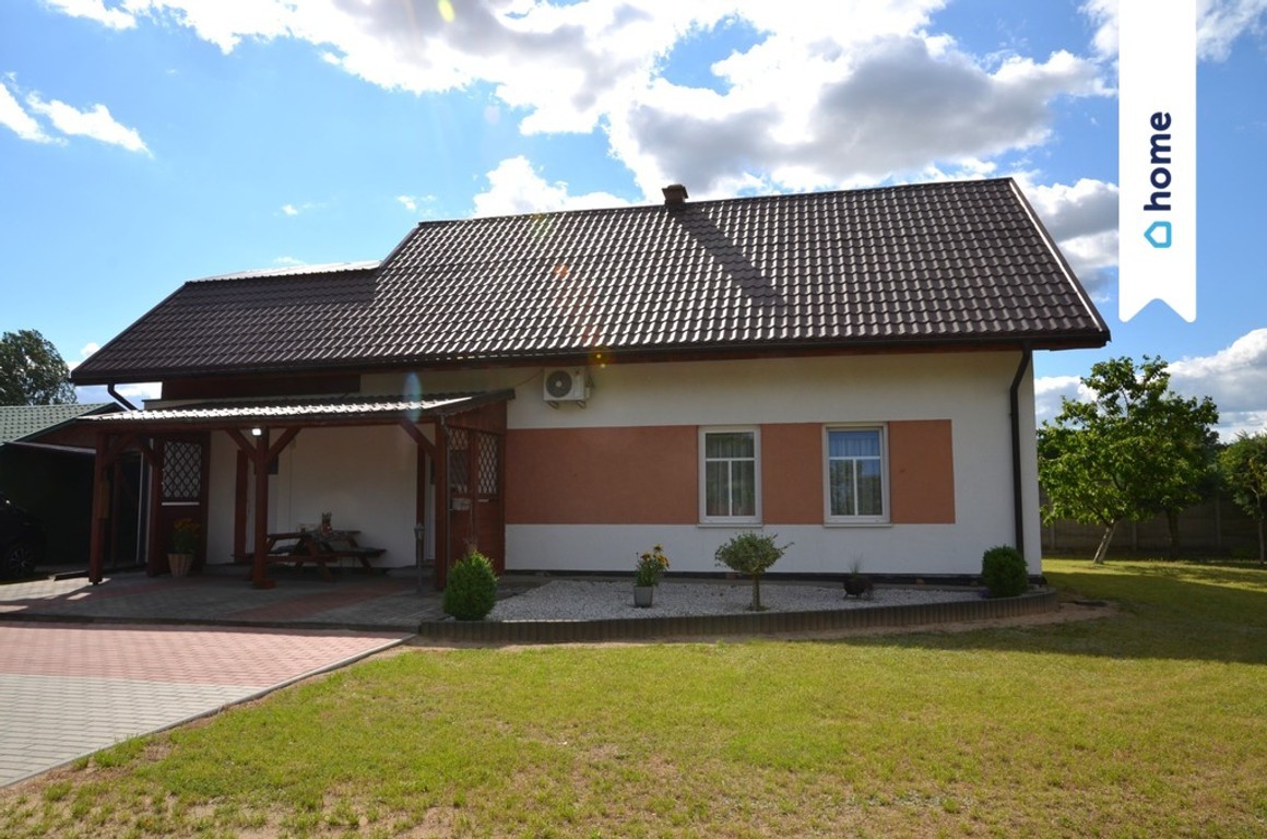 Dom nad jeziorem, Barcin