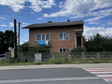 Dom z potencjałem na dużej działce w gminie Łask-1