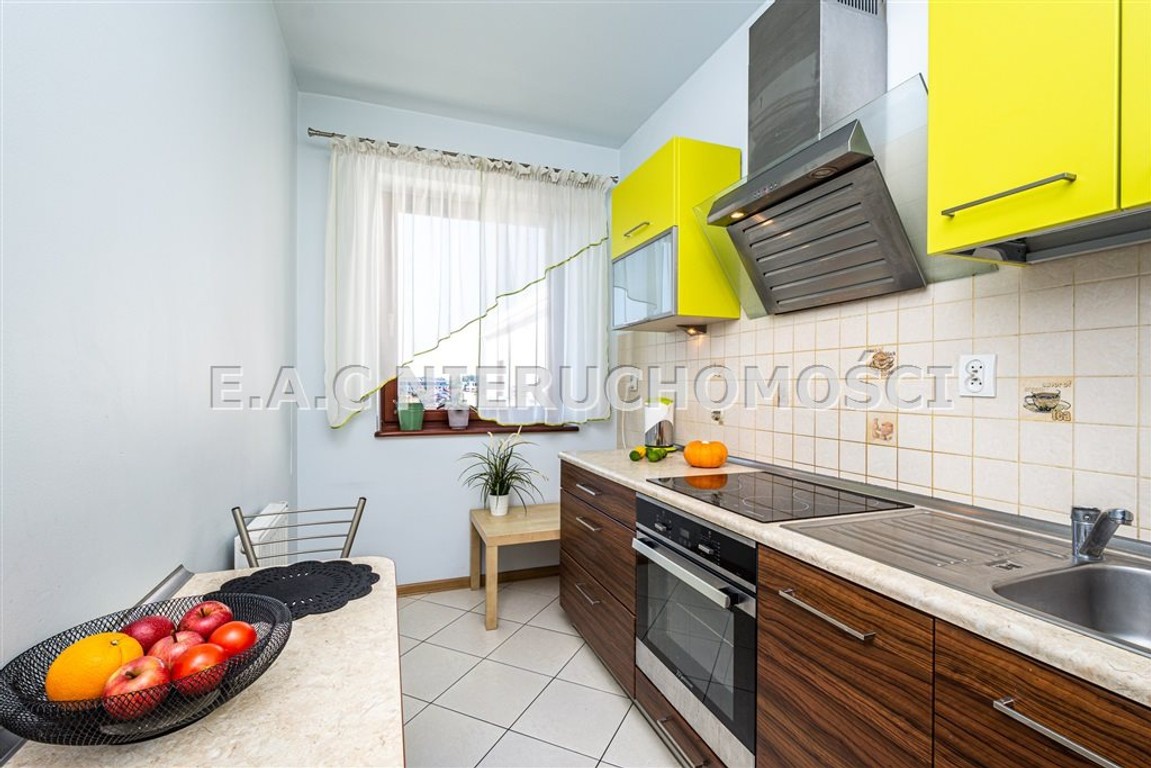 2- pokoje, balkon** 52m CHAŁUPNIKA, PILOTÓW, małopolskie