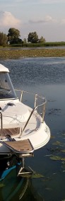 Jacht motorowy łódź motorowa Mazury 700 z fotowoltaiką i przyczepą-3