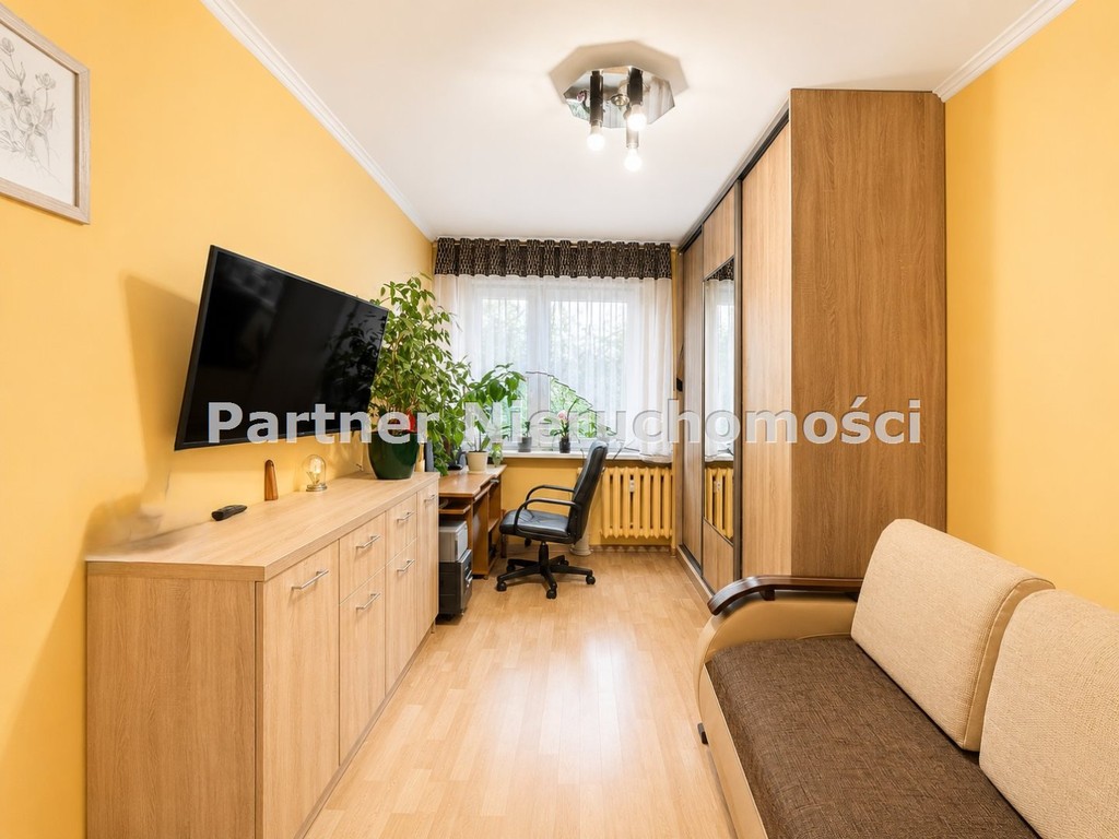 3-pokojowe z balkonem, I piętro, po remoncie - Widok 4