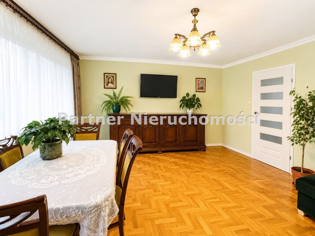 3-pokojowe z balkonem, I piętro, po remoncie - Widok 5