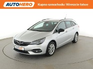Opel Astra K led manual niski przebieg klimatronik pdc grzane fotele