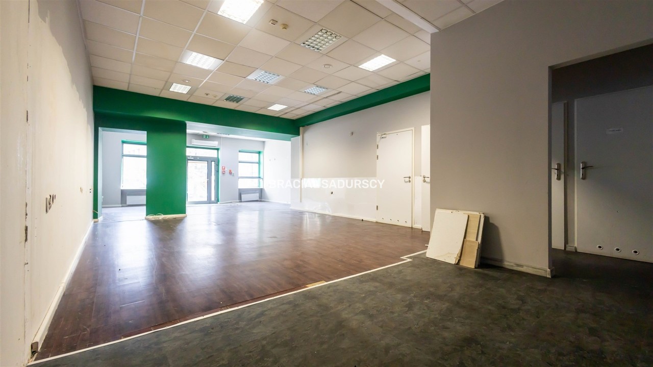 Rynek Kleparski - lokal w ciągu pieszym - 140 m² - Widok 4