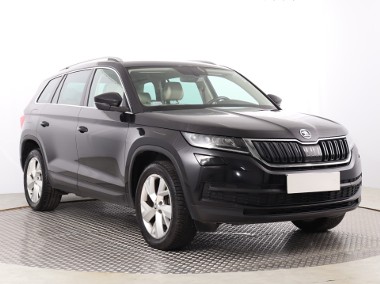 Skoda Kodiaq , Salon Polska, 1. Właściciel, Serwis ASO, Automat, 7 miejsc,-1