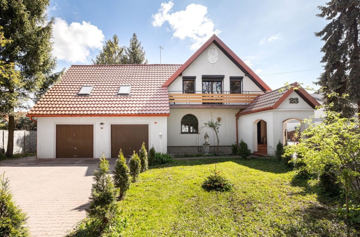 Swoszowice I dom wolnostojący I 500 m2 I 13 AR I