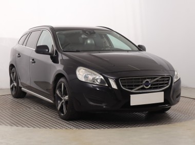 Volvo V60 I , Skóra, Navi, Klimatronic, Tempomat, Parktronic-1
