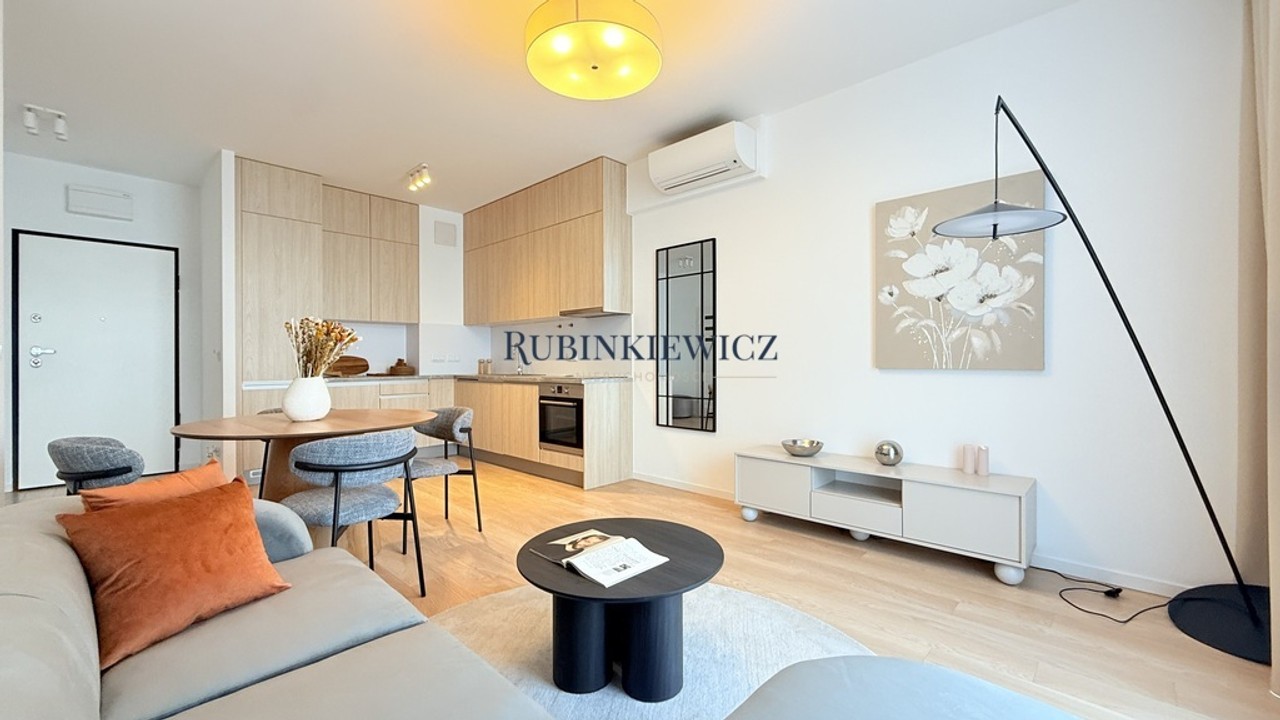 KROCHMALNA 61 - KLIMATYZOWANY APARTAMENT 16 PIĘTRO – další