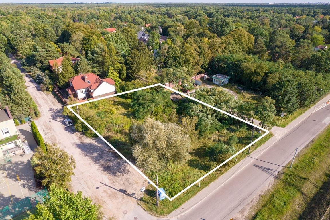 działka lub grunt na sprzedaż