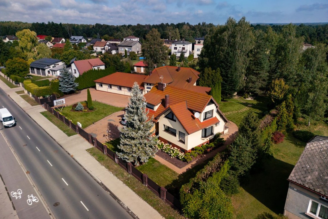 Dom na sprzedaż, 8 pokoi, 260 m², Myszków