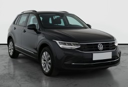 Volkswagen Tiguan , Salon Polska, Serwis ASO, DSG, VAT 23%, Klimatronic,