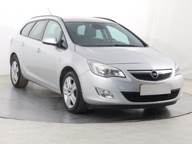 Opel Astra J , Klima, Tempomat-1