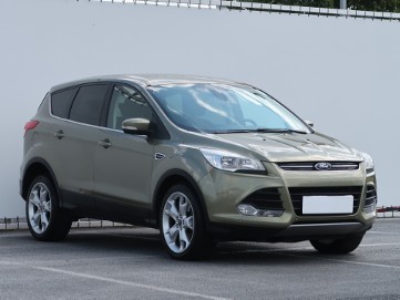 Ford Kuga , Skóra, Navi, Klimatronic, Tempomat, Parktronic,