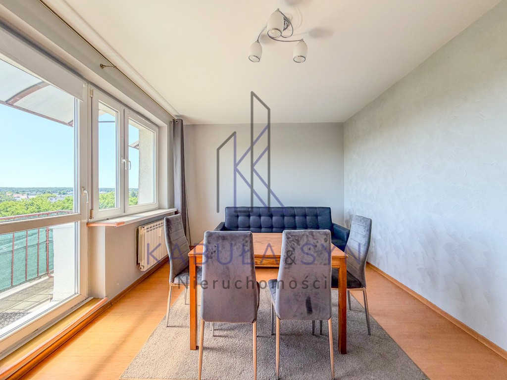 3 POKOJE | BALKON | ODDZIELNA KUCHNIA - Więcej