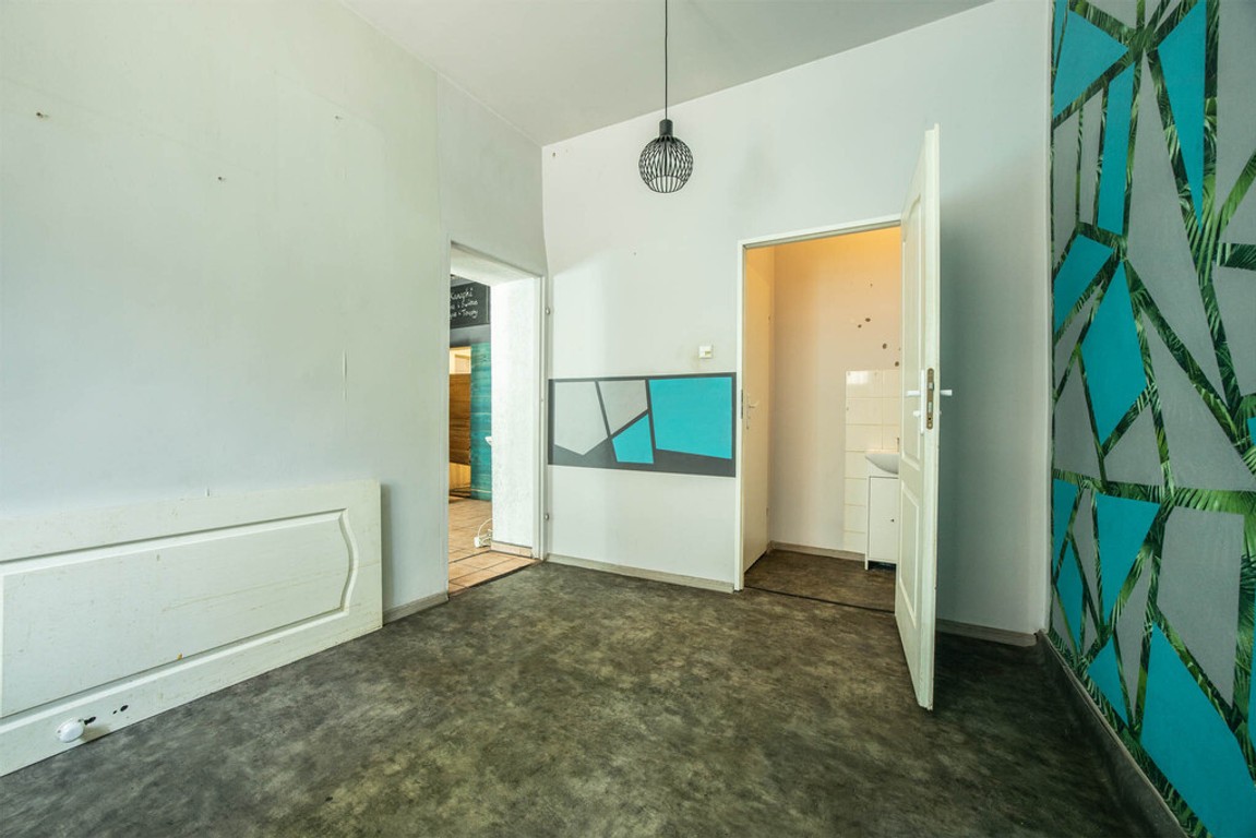 Lokal na biznes | 74,98 m² | 2 wejścia | Próchnika – pohled 3