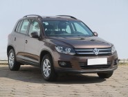 Volkswagen Tiguan , Salon Polska, Serwis ASO, Klimatronic, Parktronic