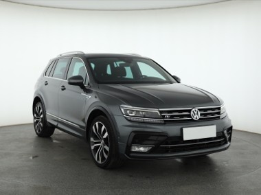 Volkswagen Tiguan , Salon Polska, Serwis ASO, 240 KM, DSG, Navi, Klimatronic,-1